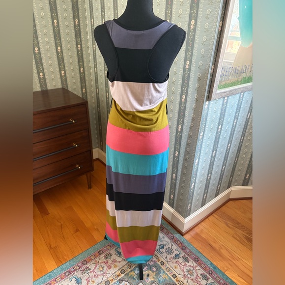 Green Envelope Multicolor Stripe Maxi - Picture 2 of 4